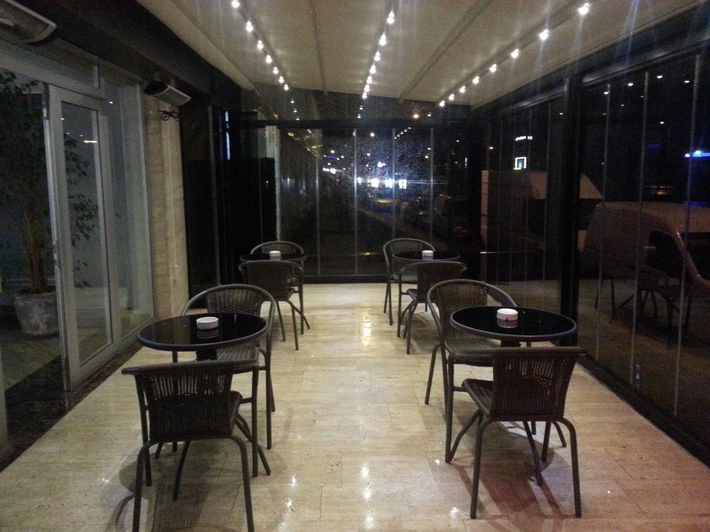 Remila Hotel Коджаелі Екстер'єр фото