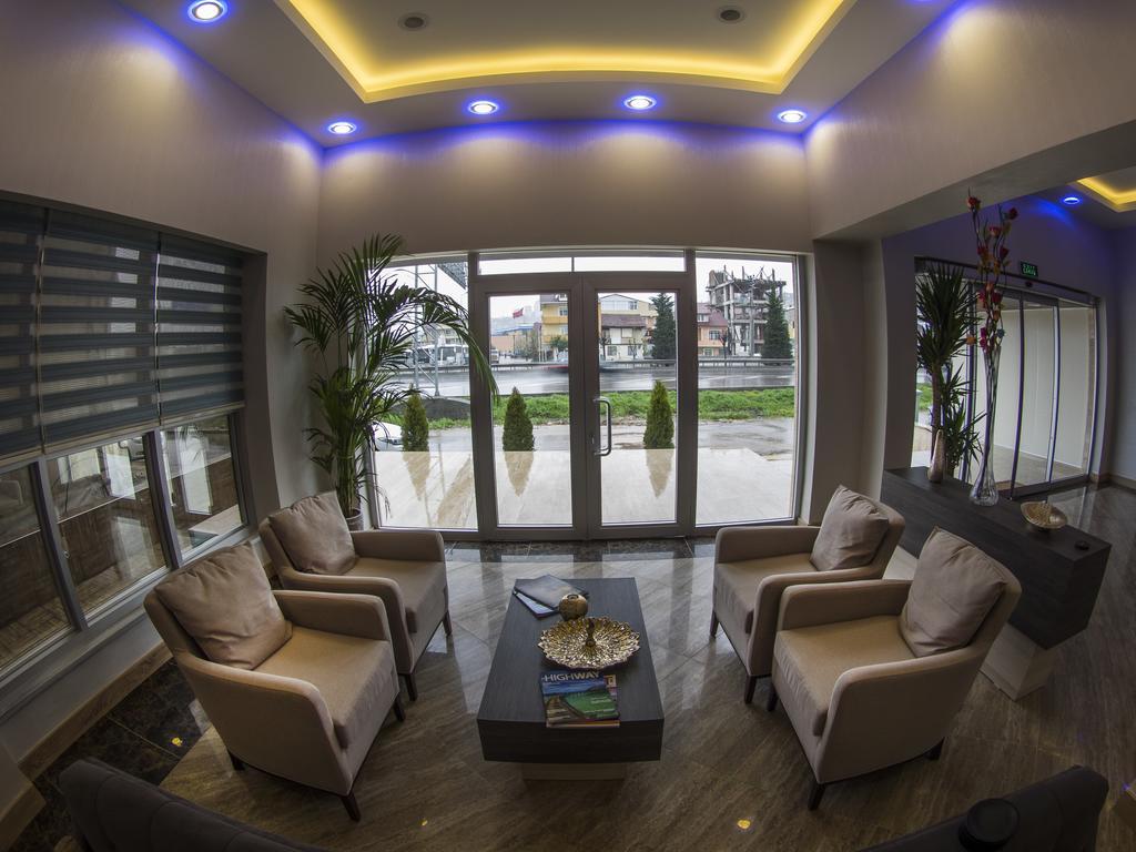 Remila Hotel Коджаелі Екстер'єр фото