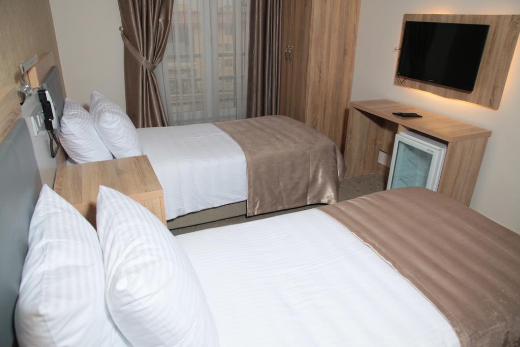 Remila Hotel Коджаелі Екстер'єр фото