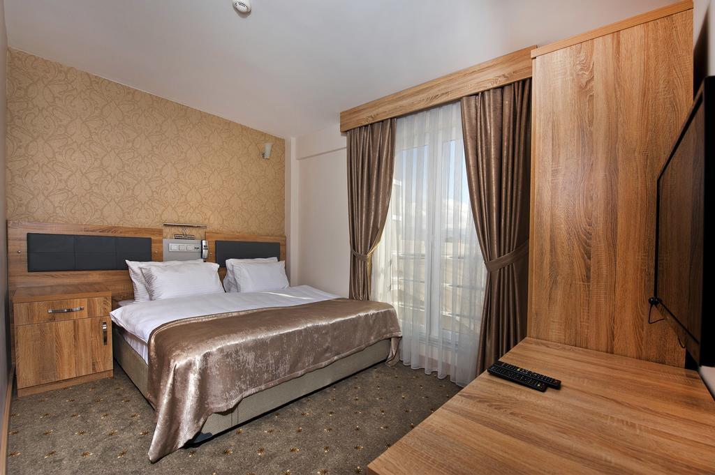 Remila Hotel Коджаелі Номер фото