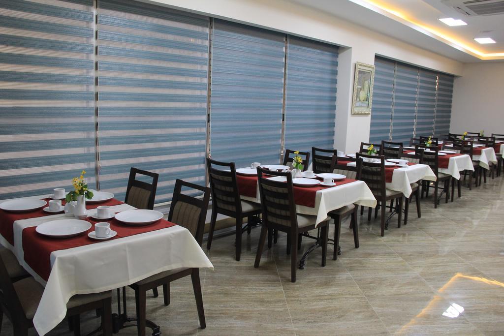 Remila Hotel Коджаелі Екстер'єр фото